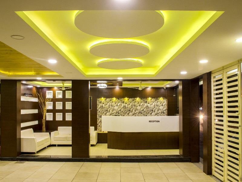 Hotel Kalpana Palace Ujjain Buitenkant foto